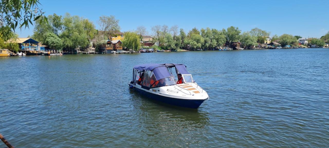 Pensiunea Medellin Tulcea Luaran gambar